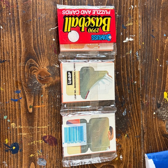 Donruss 1990 Baseball Trading Cards - Red - Picture 3 of 4